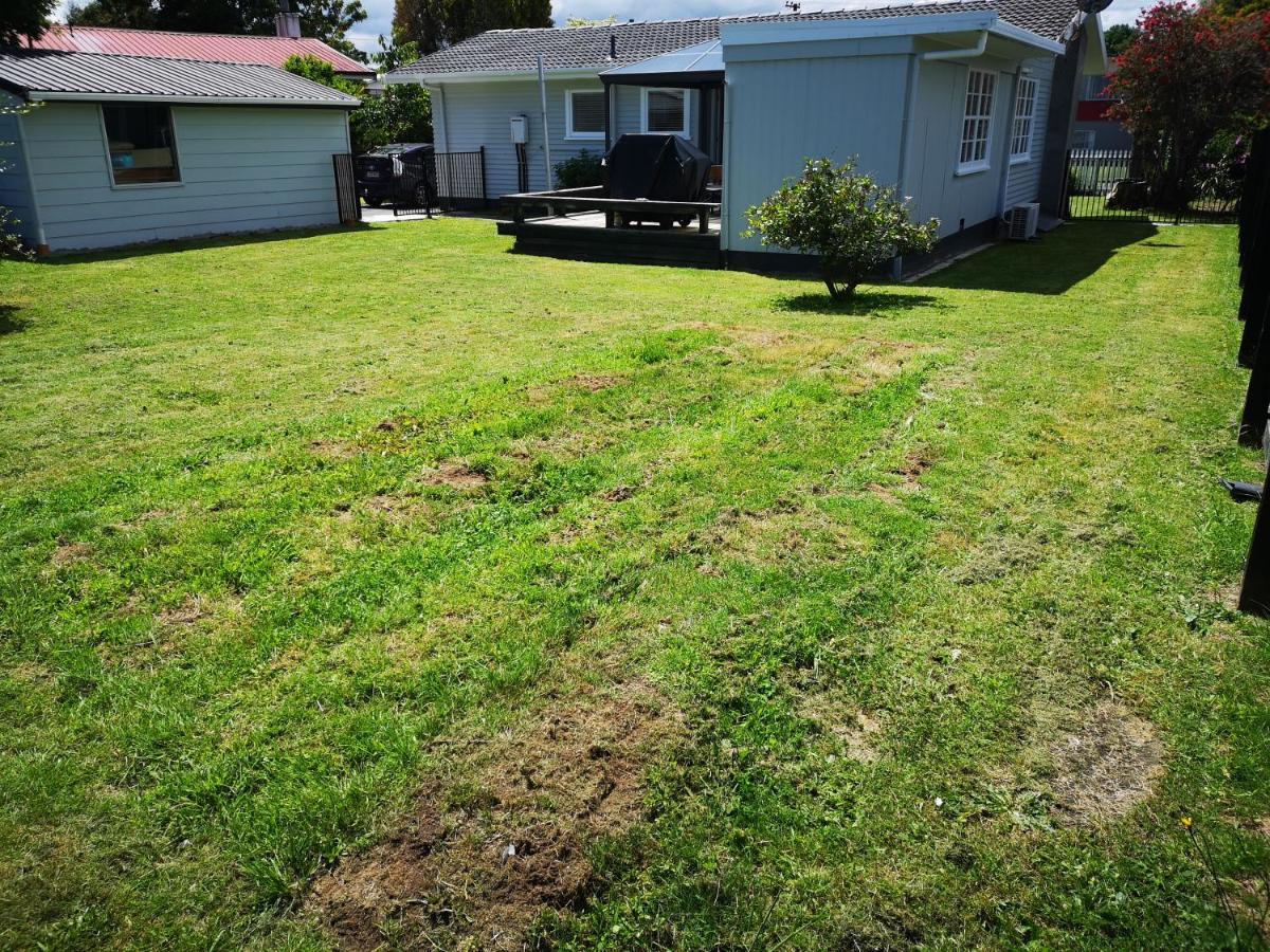 Cheerful 4 Bedroom Holiday Home Rotorua Exterior photo